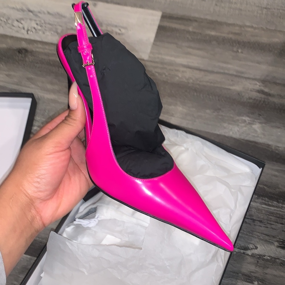 ⚡️sold⚡️ Versace Pin-point Slingback Heels